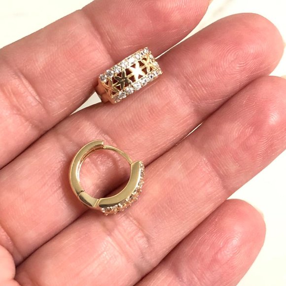 Jewelry - 18k Gold Filled Huggie Earrings